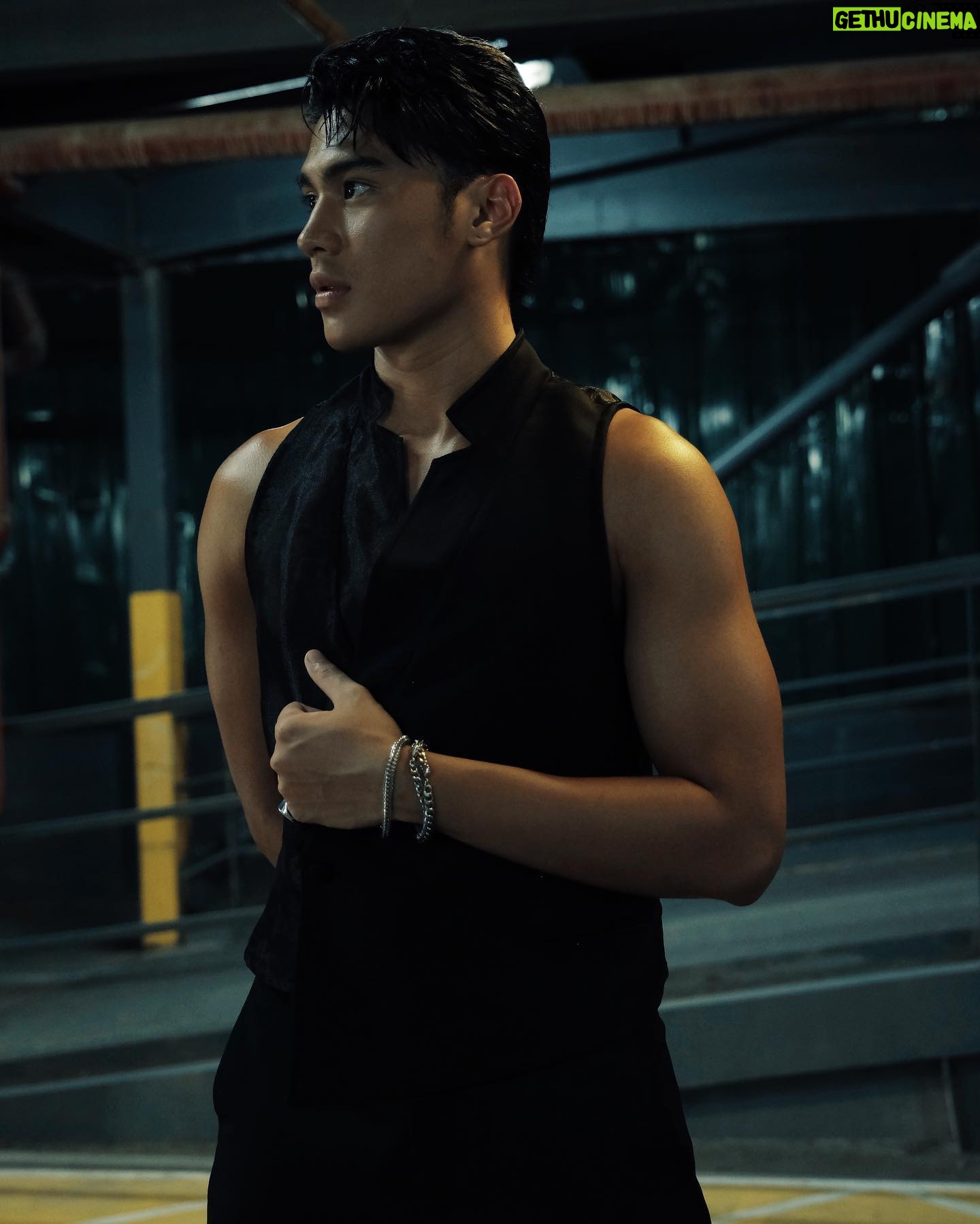 Jeremiah Lisbo - 30.9K Likes - Rock Your Body
#starmagichotsummer2023
Grooming @aronguevara_
Hair @chinomaniquiz
Stylist @mrdavidmilan
Designer @ziggysavella
📸 @luisruizzzz