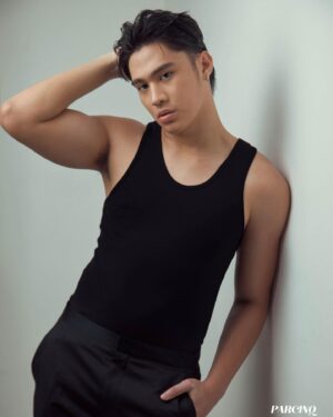 Jeremiah Lisbo Instagram - Better Believe

#LifeinSync | People

Read more via parcing.com
Photography by Randy Capinpin
Art Direction and Interview by Joe Andy
Words by Mark Baccay
Styling by David Milan
Grooming by Aron Guevara
Hair by Mycke Arcano