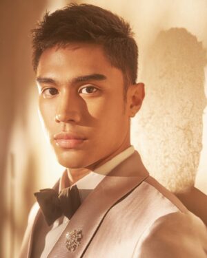 Jeremiah Lisbo Instagram - Grateful And Honored 

#ABSCBNBall2023 
 
Suit by @chynnamamawal 
Styled by @mrdavidmilan 
Grooming by @aguevara_ @chinomaniquiz 
Photographed by @raymondcauilan