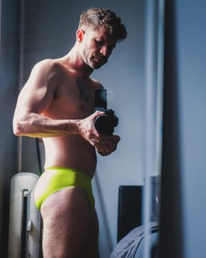 Jeremy Crittenden Instagram - Is it time for more color?? I basically own all black underwear and these venom beauties. 

Thanks @aswemove for these stunners. I don’t know what witchcraft you’re using to create this fabric but I want to live in it head to toe. 

Happy Friday. Put on something that makes you feel hawt. 
Xo
.
.
.
.
#mensfashion #mensphysique #mensunderwear #gay #gayguy #gaystyle #muscle #fitguys