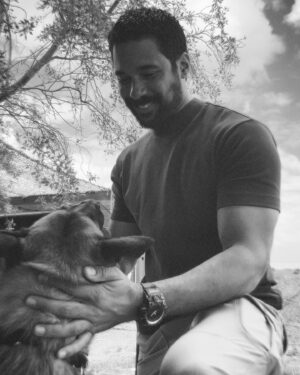 Jérémy Nadeau Instagram - 🐶 🕶️