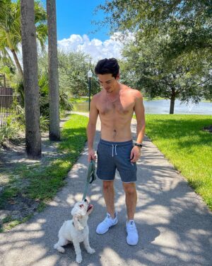 Jeremy Shada Instagram - Part time actor. Full time dog dad 🐶