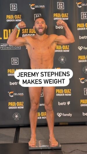 Jeremy Stephens Instagram - UFC veteran Jeremy Stephens makes weight for his boxing match vs. Chris Avila #PaulDiaz
