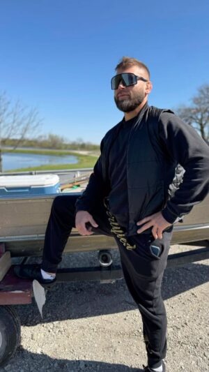 Jeremy Stephens Instagram - A lot of people talk about mental health, I feel I’m living it. A huge thank you to my family an the memories we’ve made. Was an incredible week. I’m forever blessed with god on my side 🙏🏽🤌🏾📈🙏🏽 special thanks to 📸📽️: mi compadre @orlando_jimenez_oj
