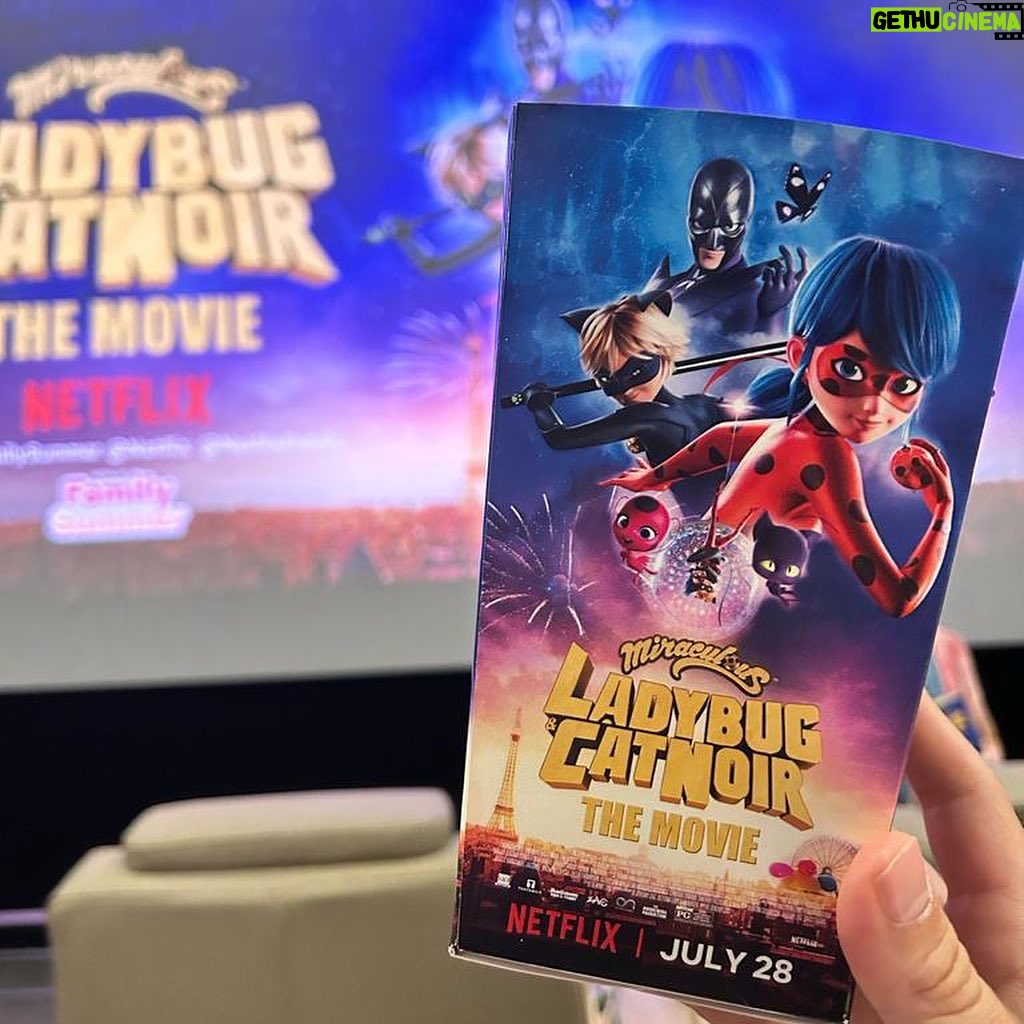 Jeremy Zag - 84.7K Likes - Miraculous movie premiere in Los Angeles, California by Netflix! ⭐️⭐️⭐️⭐️
and some photos from SDCC ❤️ #miraculousthemovie #netflixfamily