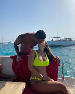 Jermaine Jenas Instagram - Happy birthday Mrs j I love you… we love you more than you could ever imagine.. you deserve the world x