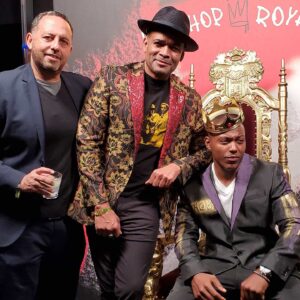 Jermel Howard Instagram - Call this, 3kings👑👑👑
@mariovanpeebles 
#bob 
@therealjermelhoward
#mambamentality #RIPKobe
Swipe left for full kobe jacket view➡️