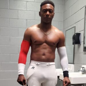 Jermel Howard Instagram - As far as playing real people, I've played Mopreme Shakur in #Alleyesonme the movie, I played Treach from #naughtybynature in Salt-N-Pepa life story, and now i had to transform myself  to play NFL star Andre Rison .. story set in 1992-2002.if you don't know sports you may remember him being Deon Sanders nemesis,  or him and  his girl Left Eye's tumultuous relationship...
Chapters of my life aren't finished being written. Just a kid from the NY that never gave up.🙏🏾🙏🏾🤘🏾🤘🏾
#letyalightshineking 
#andrerisonmovie 
#number80
#tlc
#wideopen
