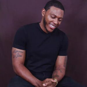 Jermel Howard Instagram - Keep moving forward. Let ya LIGHT shine bright.💪🏾💪🏾

photo by: @deezfilmz