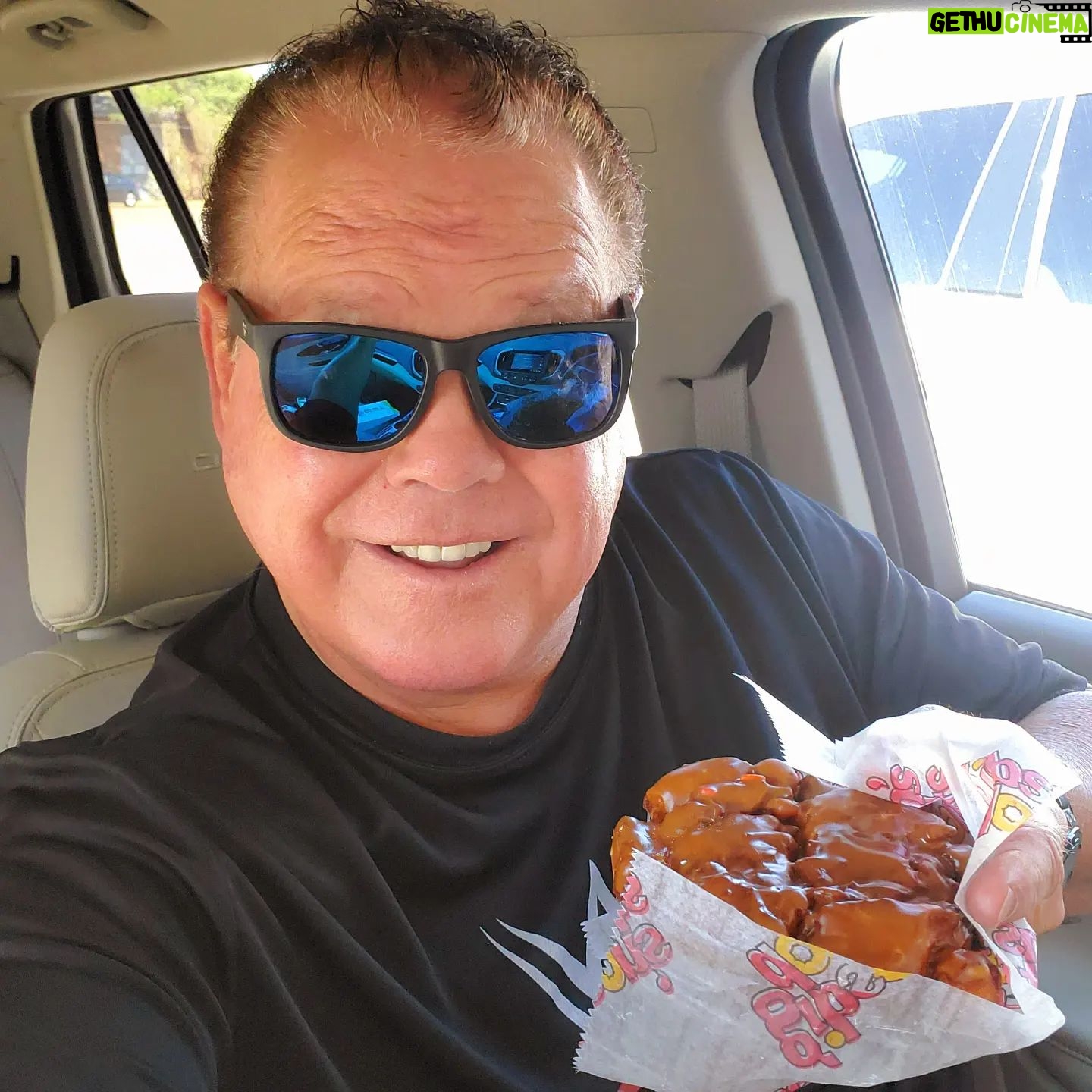 Jerry Lawler - 4K Likes - OMG! A caramel apple fritter from Gibson's Donuts...heaven!