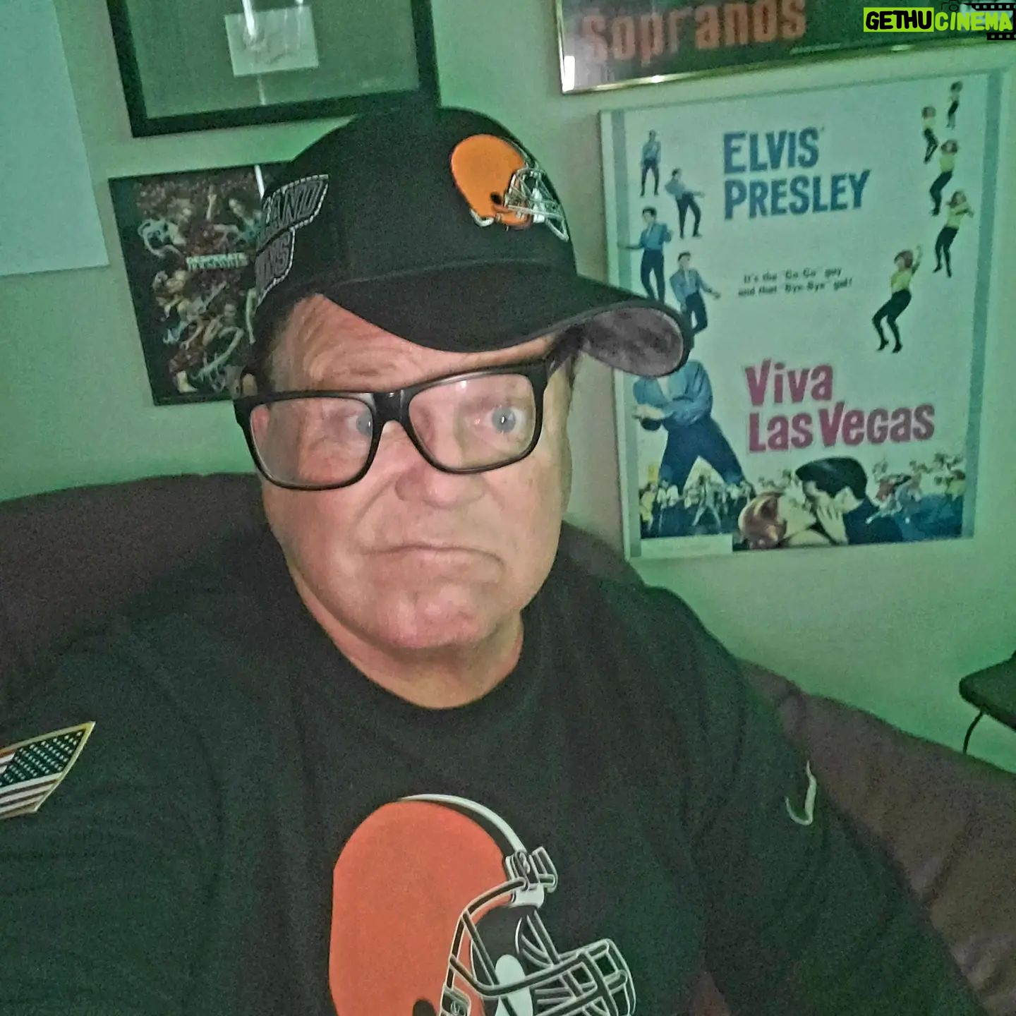 Jerry Lawler - 5.3K Likes - What the heck happened to my Browns?!? Worst game ever!