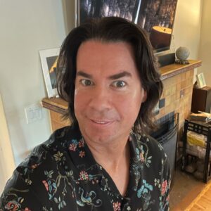 Jerry Trainor Instagram - Get a spray tan with me @mirandacosgrove said. You’ll look so golden and natural she said. No one will notice she said. You won’t look like a leather couch and smell like corn nuts she said. Enjoy the KCA’s everyone!