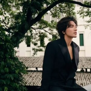 Jerry Yan Instagram - 你是偶爾可愛的大人，也是值得被愛的小孩🎈 #jerryyanofficial #言承旭