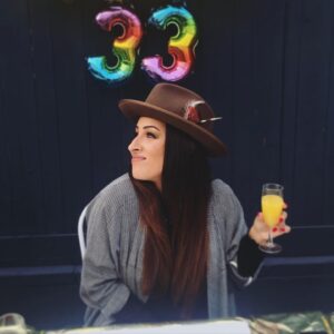 Jeslyn Gorman Instagram - I’ve been clearly taking breaks from social media (as a lot of us have this year) so forgive me for the extremely late post. Lol!
This crazy year seems like it was torn out of a fiction novel that magically became our reality, but somehow it has been a year of growth for so many including myself. Thankful for moments of silence to really reflect and focus on inner healing, for zoom hangs with friends all across the country, and for all of the blessings, lessons and revelation God has given me this year. Absolutely looking forward to this next journey around the sun. Thank you EVERYONE so much for all the love that was much needed on such a strange birthday. From sweet phone calls to fun surprises... forever thankful for friends that are like family. Feeling extremely blessed. 🤍🙏🏼 Love you all.