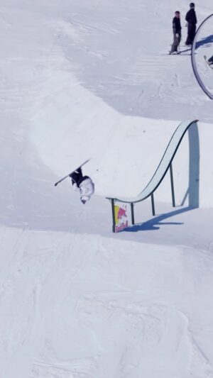 Jesper Tjäder Instagram - new map unlocked 😅👾

watch the replay of Red Bull Unrailistic on Red Bull TV! 📺

⛷️: @jespertjader 
📹/👨‍💻: @alex_meliss @antonthallner 

#redbull #givesyouwiiings #RedBullUnrailistic #unrailistic #wintersports #skiing