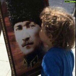 Jess Molho Instagram - #23nisanulusalegemenlikveçocukbayramı 🇹🇷🇹🇷🇹🇷