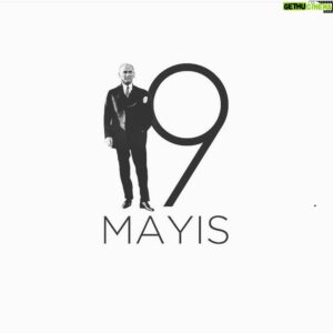 Jess Molho Instagram - 19 Mayıs Atatürk’ü Anma Gençlik ve Spor Bayramı’mız Kutlu Olsun🇹🇷 #19mayıs #19mayısatatürküanmagençlikvesporbayramı #mustafakemalatatürk