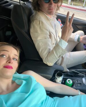 Jess Weixler Instagram - Went to the incredible @dctheflash ⚡️⚡️⚡️premiere last night. I’m so proud of my friends @barbaramus and @andy_muschietti for making such a gorgeous epic film. It’s so so funny. Funny and moving and mind bending. They crushed it. #rainingbabies 
And thank you @jaredengstudios for styling me in this beautiful @roland_mouret dress 💙
See the Flash⚡️⚡️⚡️