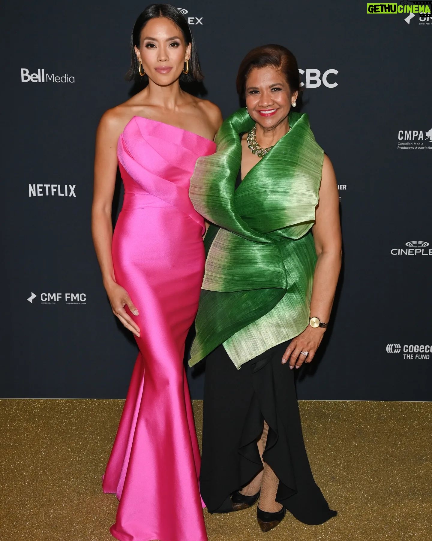 Jessalyn Wanlim - 3 Likes - Paying homage to Jenny's fave color š©·
Thank you for having us @thecdnacademy
It was so fun having the band together again (dearly missing @danikindofficial and @sadieamunroe)
Also my date is the most gorgeous š„°
Last slide is the real meš
Photo cred: @georgepimentel1
Makeup: @truthartistry
Hair: @coriehairartistry
Dress: @theshowroomnashville
#workinmoms #cdnscreenawards