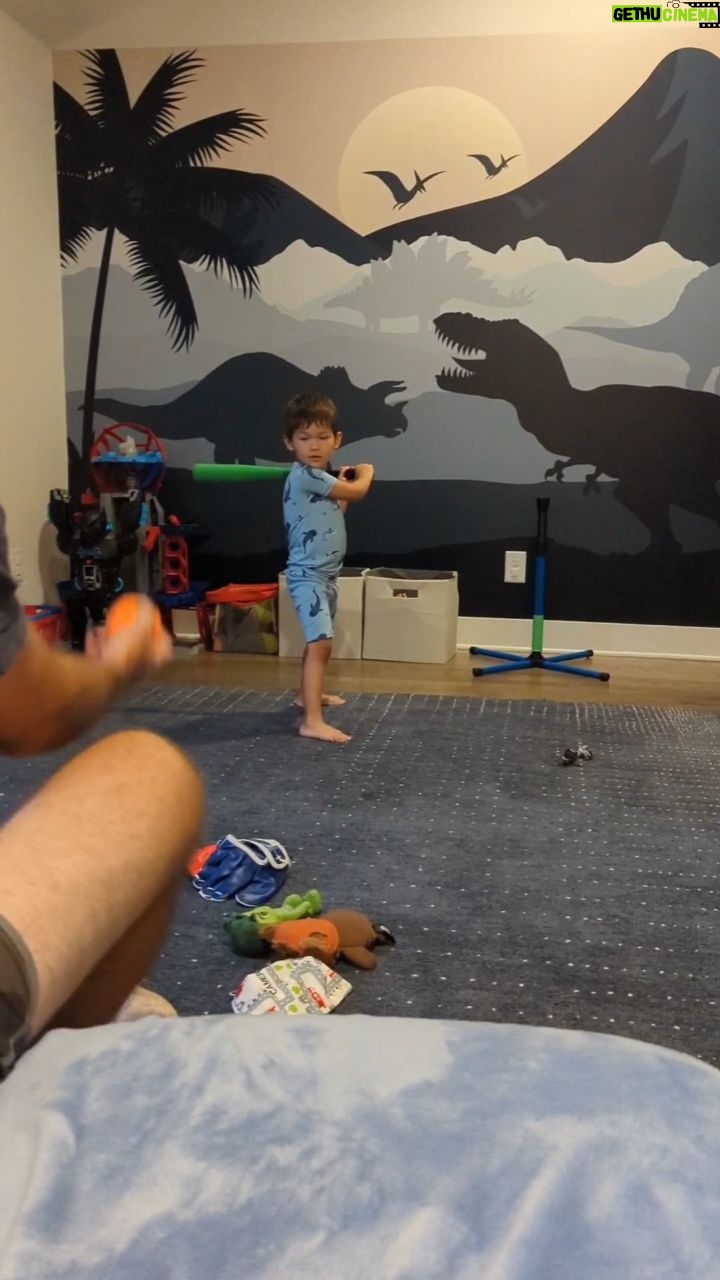 Jessalyn Wanlim - 138 Likes - @mlb here we come 😁 #baseball #toddlerbaseball #toddlerslugger #slugger #mlb