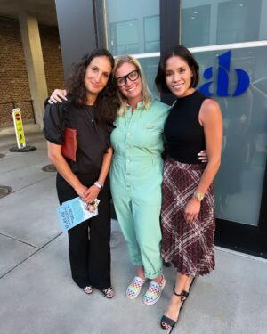 Jessalyn Wanlim Instagram - Last night filled my soul. @maryamforcongress is running for TN's 5th Congressional District against @repandyogles who loves posting pics of his family with guns on Christmas. She's an advocate for women's reproductive rights, gun safety, an ally for the LGBTQ  community, affordability for families and children. If you're raging and so so tired of the bullshit, please learn more about this woman and her dedication for change.
#maryamforcongress #vote @voices4safertn