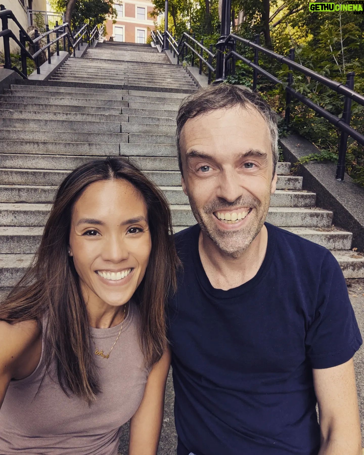 Jessalyn Wanlim - 3 Likes - 41 years around the āļø
C'est trĆ©s bon anniversaire pour moi. Hung out with my crazy aunties and mom, learned that fire hydrants need signs because of snow banks, met up with my 3rd grade friend on a whim, ate some good food and ran up Montreal's version of a "mountain"š
Au revoir, you beautiful city. Je t'aime.
#thisis41