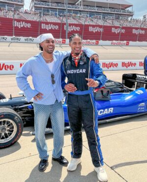 Jesse Bray Instagram - Race Day 1 in the books. Thank you @indycar @indycaratiowa @peacock for this surreal experience! A ride I’ll never forget 🏁

@Peacock  @Peacock TV 
@LoveIslandUSA 
#LoveIslandUSA
 
@INDYCAR 
#INDYCAR