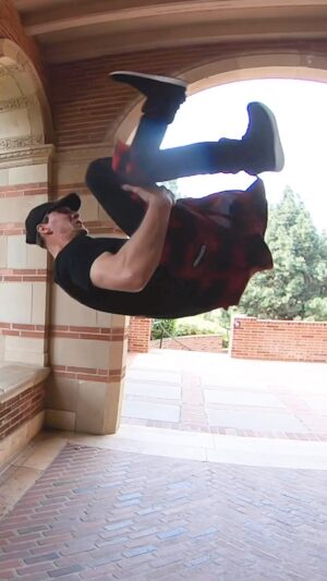 Jesse La Flair Instagram - 