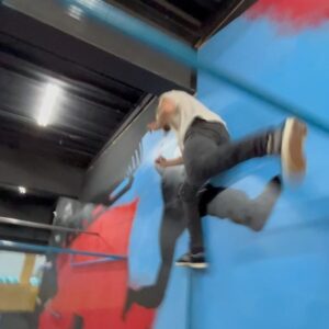 Jesse La Flair Instagram - Quick session at the newest @crosskour with @saidnovoa before todays hair and makeup test here in #MexicoCity #mexicocityparkour
