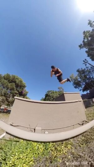 Jesse La Flair Instagram - This combo feels soooo good! #tmpst #parkour