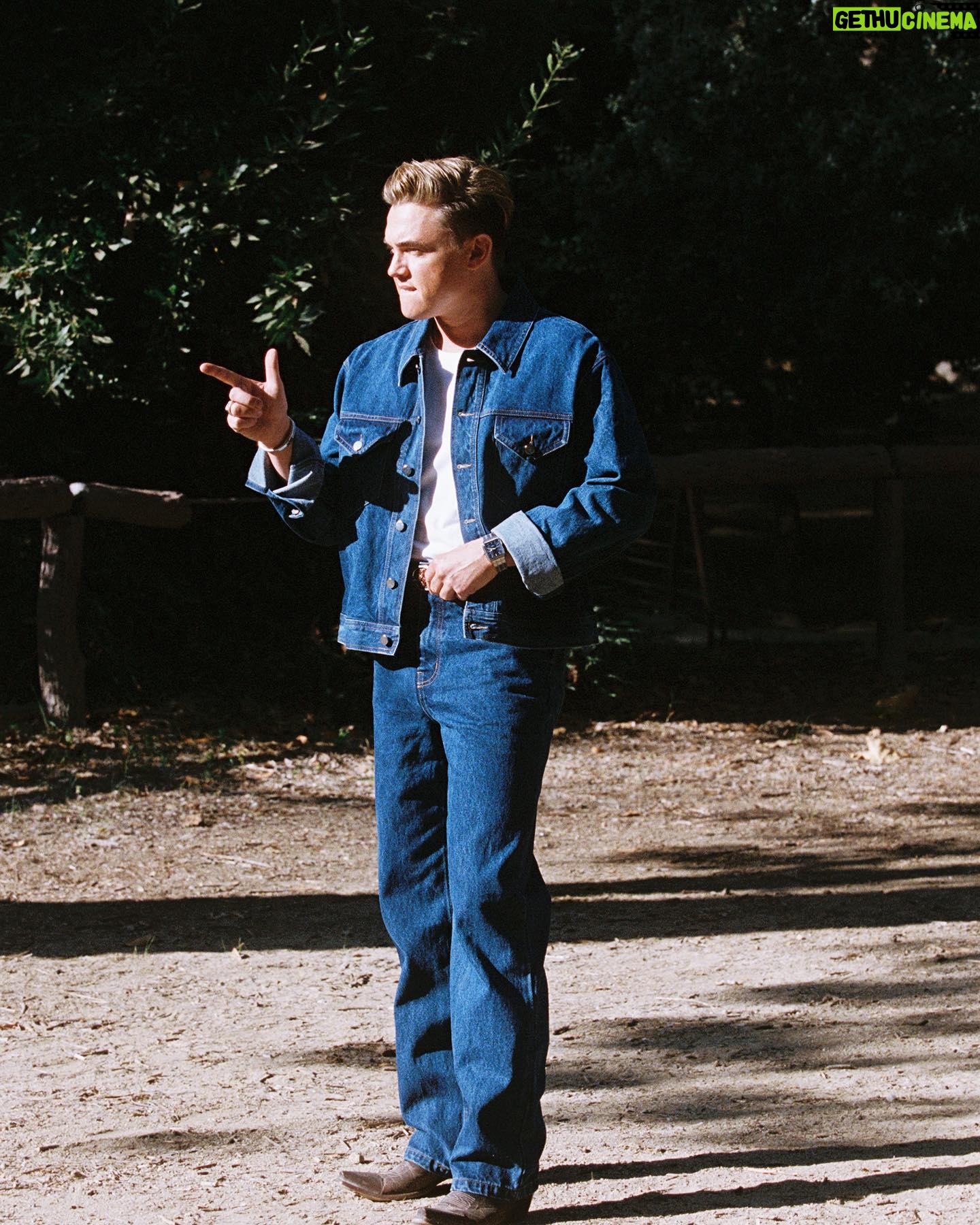 Jesse McCartney - 13.5K Likes - November Photo Dump! š š