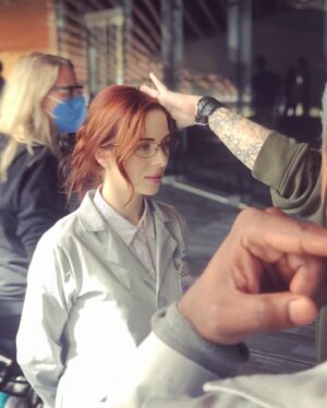Jesse Rath Instagram - It’s not everyday you get to work with the love of your life. For me it’s happened twice. Once was on a pilot we shot around 9 years ago (which no one will ever see)... and the second was on the next episode of @supergirlcw 🎉 @hollydeveaux guest stars on #supergirl this week! 💕🤖

#supergirl #brainy #brainiac #cw #wb #brainiac5 #arrowverse #warnerbros 
#doctorlahr #beatricelahr #dc #dceu #superfriends #legionofsuperheroes