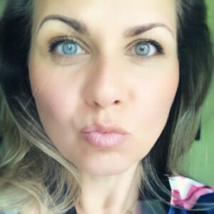 Jessica Boehrs Instagram - Sundays... Sleep until you're hungry, then eat until you're sleepy.

#sunday #quotes #yes #itsme