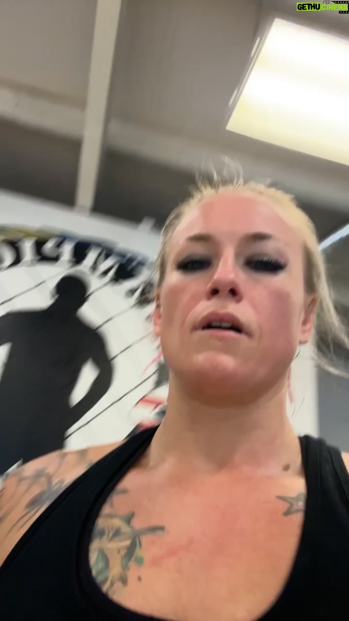 Jessica Borga - 96 Likes - Some MMA to start the morning!!