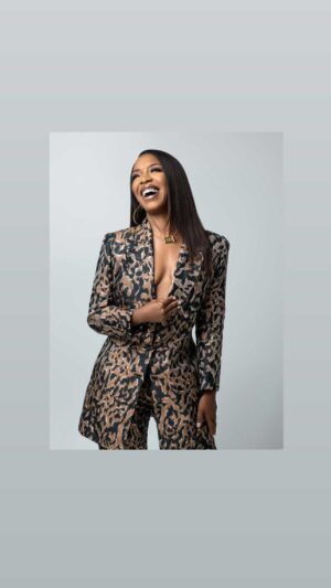 Jessica Frances Dukes Instagram - One Mo Time For The People In The Back. #BlackIsBeautiful 
#Stylist #BlackStylist #BlackFashion @quintinlamarr 
#HairStylist #BlackHair #Hair @kicknitwitcoco of @krownkonnect 
#Makeup #MUA ##BlackMakeupArtist @danigoldsworld #BlackGlamour #BlackBeauty 
#Photographer @leslieandrewsphoto #Blackowned #BlackBusiness
(Voice Over: #BlackQueen @im.angelabassett )