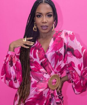 Jessica Frances Dukes Instagram - THANKYOU @aafca for having me this weekend! It was an absolute honor!
💕
#Stylist @mickeyboooom #barbiecore
#Makeup @savvystarbeauty 
#Hair @braidme._ 
#Dress: @bronxandbanco 
#Shoes: @esormarieofficial 
#Jewelry: @laruicci
#Nails @dramaticnailsbyoniecia 
#Photographer @gersonlopes_photographer 
#AMOMENT 
(What an honor it was to be in that room celebrating my people. Some that I’ve looked up to in this business for a long time and some new faces that I love watching kill it. What an honor it was to celebrate along side shows like @abbottelemabc @insecurehbo @belairpeacock @swagger.apple_plus @winningtimehbo and so many more! To be in a room celebrating @courtneybvance who no words could do justice & @patinamiller who I’ve been in love with since “Random Black Girl” YouTube it! Celebrating @issarae and changing the culture! @quintab for being the brilliant force she is. To see @tichinaarnold & @kimcoles both who I learned COMEDY from!  AND SO SO MANY MORE! I was Filled & Fueled. I love all yal! 🤗 #Soar #TakeOver #MayaMiller #Ozark #Netflix #Thankful to have experienced this #AAFCA) #Floral2022 #HotPinkFashion #mediumknotlessbraids #BraidsFashion #Actresslife #Fitchick #Glamour

#JessicaFrancesDukes