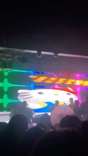 Jessica Franco Instagram - The homies and I hit LA and made that @kittysrave 🔥😎 I can say I’ve never felt so young again. But I’ve never felt so old. Too many more adventures with these two @bettie_mansfield @king_alien_weirdo 💟