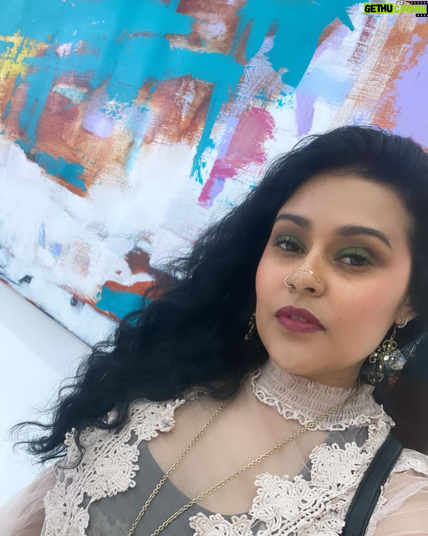 Jessica Franco - 182 Likes - Some of my favorite art pieces from last weekends art show down in LA. The homie/artist @naja.art.collective 👏🏽 Congratulations man, you sure are an inspiration!!! I can’t wait to see what’s next.
•
#abstractart #abstractartist #artislife #feelinmyself #naturalbeauty #vintagefashion