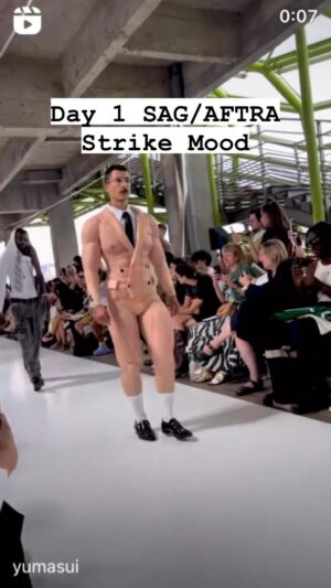 Jessica Lowe Instagram - I have some residual anger. @sagaftra #sagaftrastrike 
.
.
Video cred @yumasui