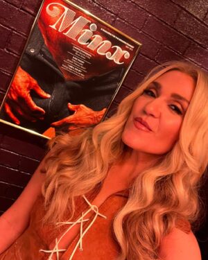 Jessica Lowe Instagram - The second season of Minx premieres next Friday, July 21st on @starz!!! ⭐️🌟✨

I stand in solidarity with @sagaftra and @wga and hope a fair agreement is reached as quickly as possible. 

SAG strikes at midnight tonight, so this will be the last post I can make promoting this sexy, delicious, hilarious and smart show. I love this cast and crew dearly and *hope* you get to see the magic we created. 

So…you’re signing up for @starz this weekend (if you haven’t already), ya? Promise? Good. 

Post a ⭐️ in the comments if you’re excited!! 
.
#season2 #minx #minxstarz #barbie #oppenheimer #july21 #comingsoon #sagaftra #sagstrike #✌️ #✊