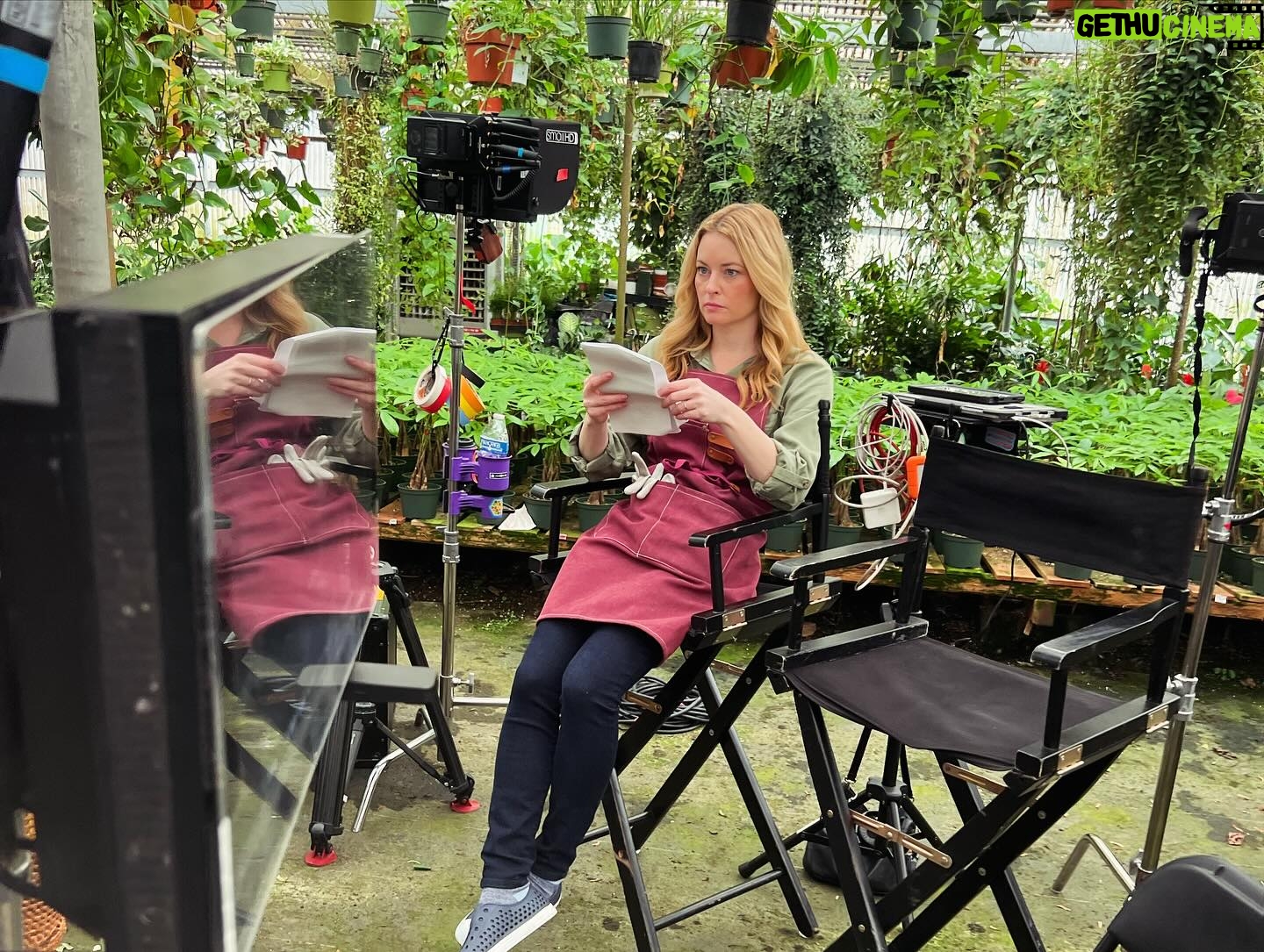 Jessica Morris - 499 Likes - Getting to play with the lovely @ginavitori today😃🎬#onset