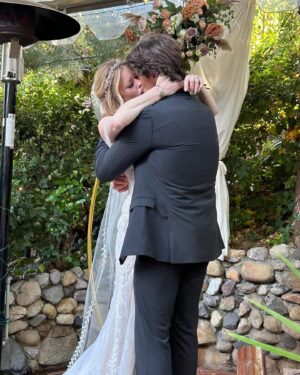 Jessica Morris Instagram - Happy 1 year anniversary my love @ribhillis Best year of my life. I’m happier than I’ve ever been💋❤️🧩🥰