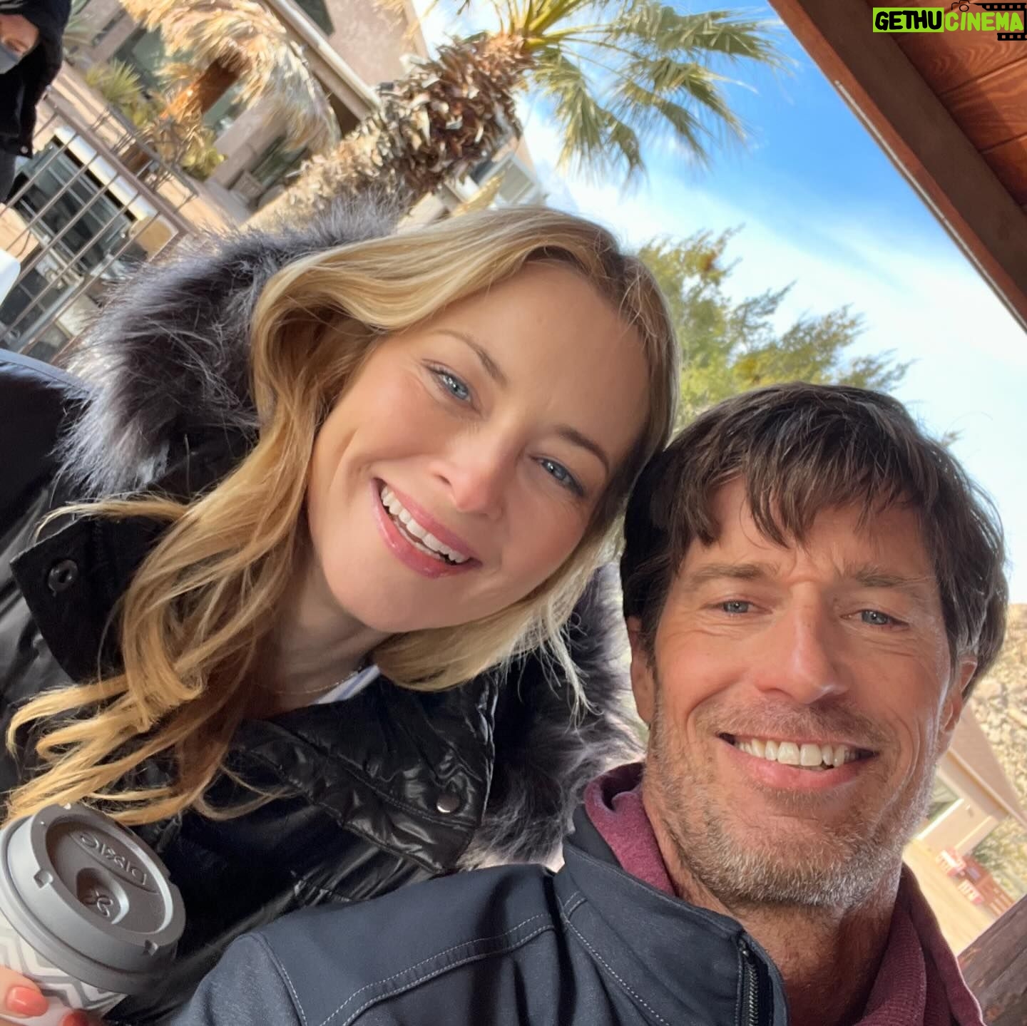Jessica Morris - 559 Likes - On and off camera in the desert🎬❤️🌵#yuccavalley #pioneertown