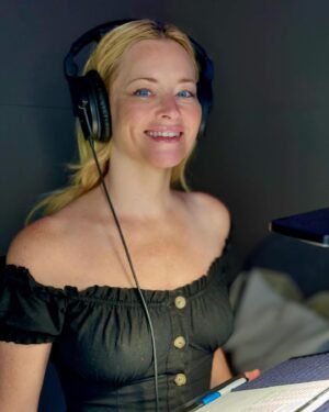 Jessica Morris Instagram - One of my favorite places to do ADR! New movie coming soon!🎬😃Repost from @imageresources
•
Always a highlight to work with the wonderful @jessicamorris01 🎥🎬🎙️#lifetimemovies greatest escape artist! #adr #postproduction #woodlandhills #tvmovies #indiefilmlife #davinciresolve #protools