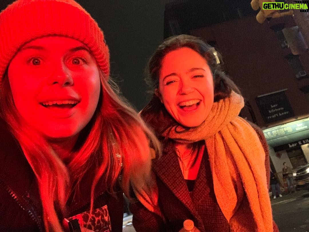 Jessie Ennis - 482 Likes - Got to see my sis @mollsterg kill it in @alicebyheart.mcc tonight and I cried a lot. That voice called me to New York like a siren song.
