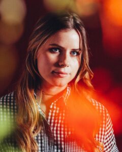 Actress Jessie Ennis HD Instagram Photos and Wallpapers October 2018