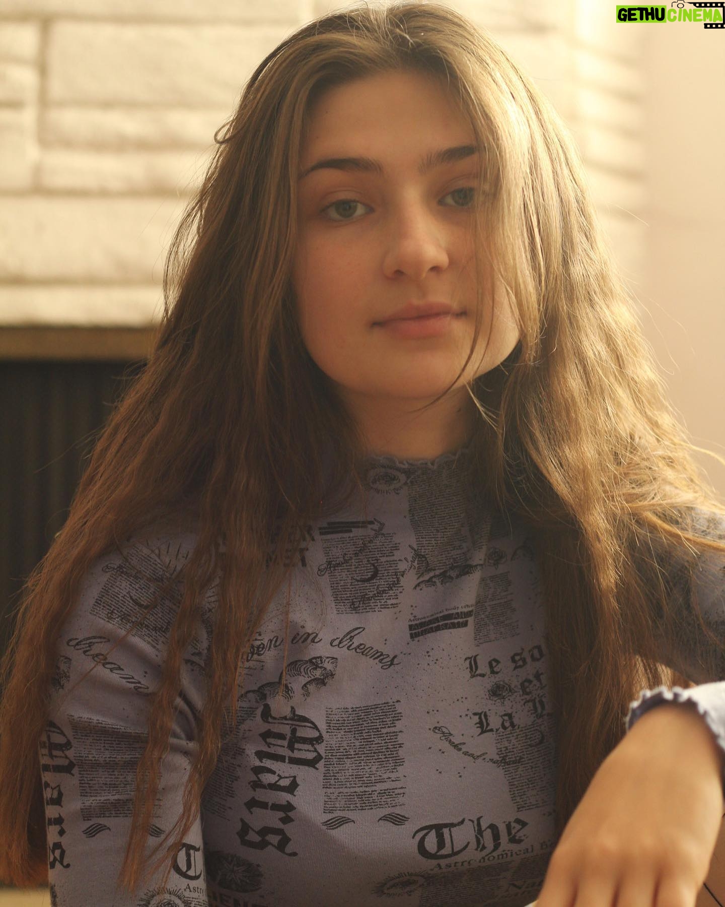 Jessie Franks - 650 Likes - This just about sums up my week...
*
*
*
*
*
*
#egirl #teenagegirl #fishnets #tiktok #weekend #ootd #fashion #outfit
#quarantine #pandemic #2020 #actor #influencer #cute #singer #talent #talented #teen #famous