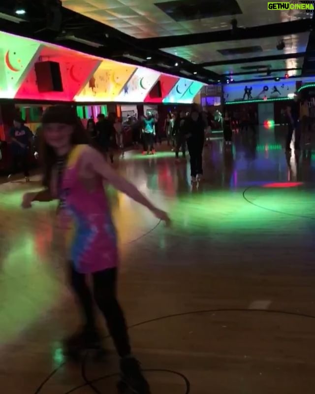 Jessie Franks - 343 Likes - Roller skates? Disco themed roller rink? Umm sign me up!