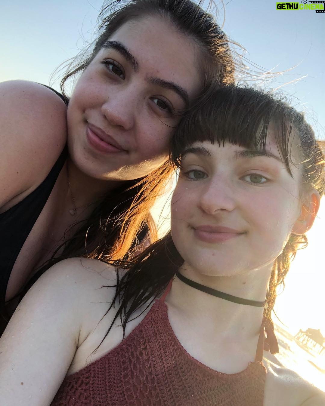 Jessie Franks - 474 Likes - Beach daze š