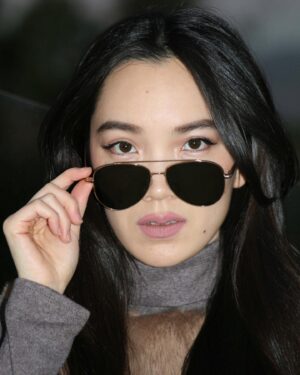 Jessika Van Instagram - what is this audacity 🕶 
@majimb.o @shopcovry